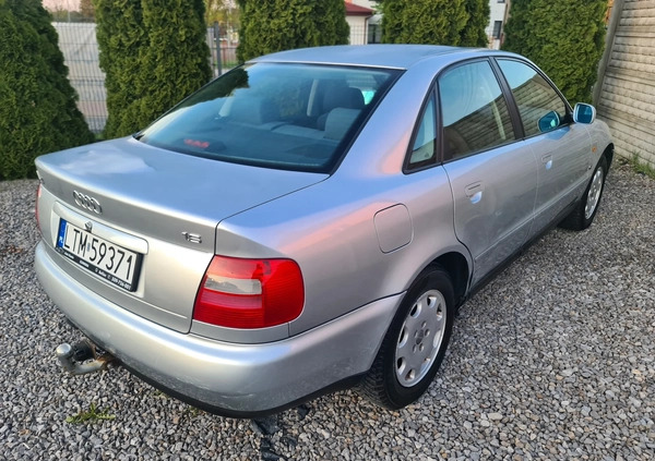 Audi A4 cena 9500 przebieg: 108300, rok produkcji 1996 z Świątniki Górne małe 466